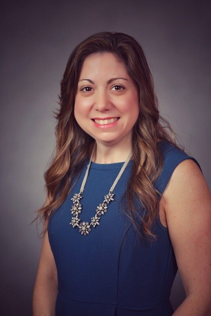 jenn grauso headshot