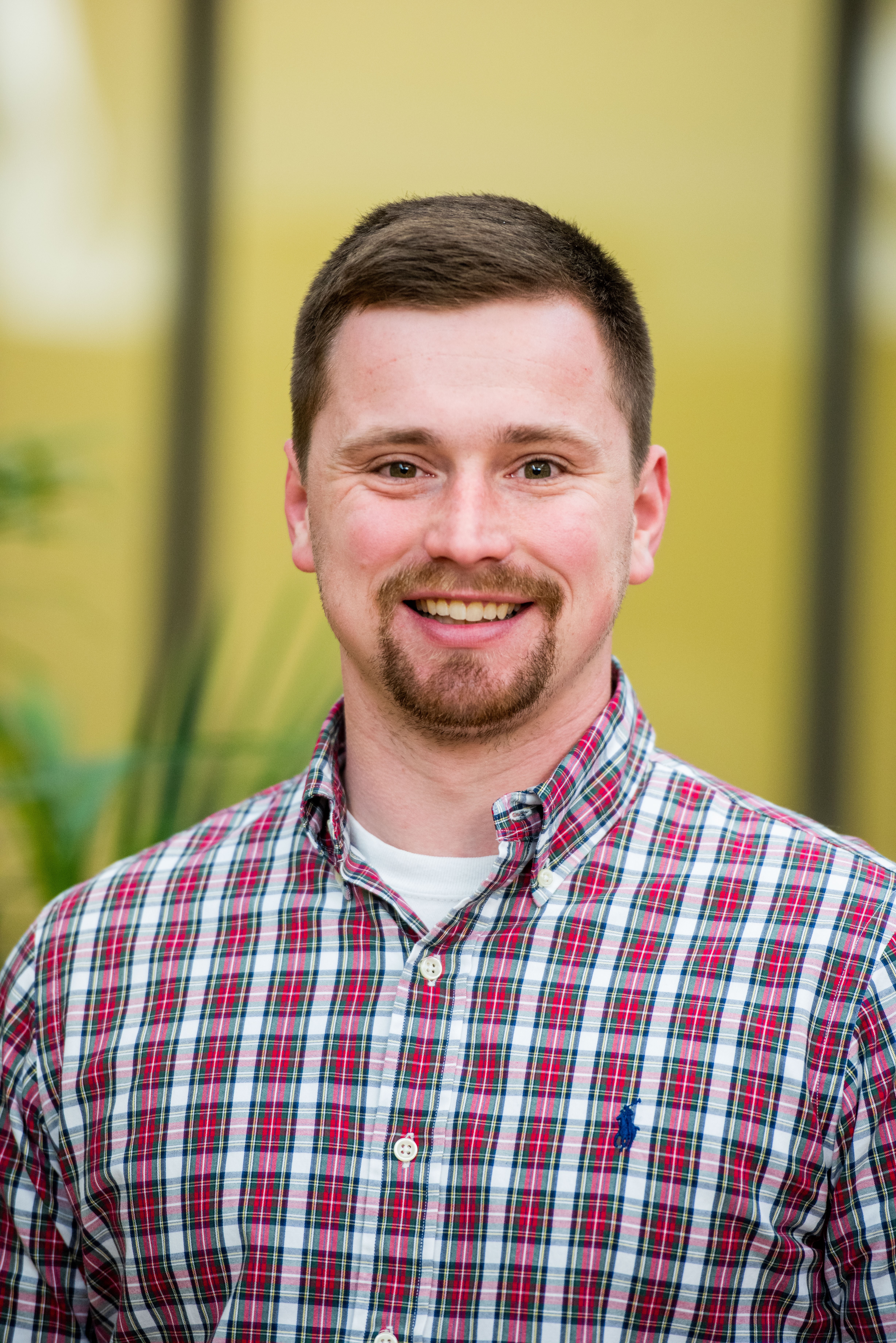 Dustin Miller headshot